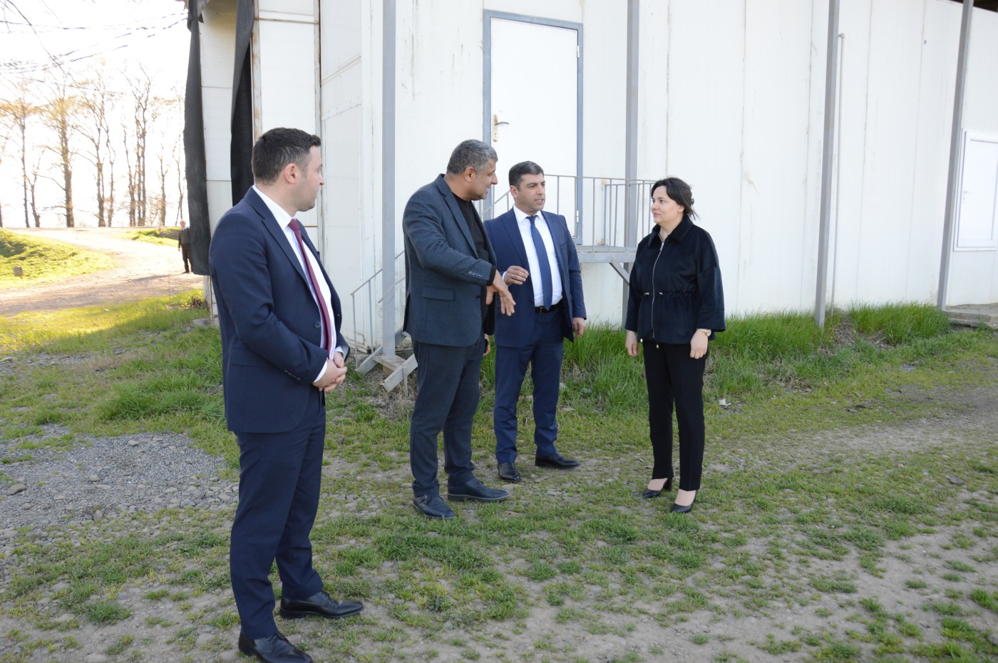 Kənd təsərrüfatı nazirinin müavini fermerlərlə görüşdu - FOTOLAR