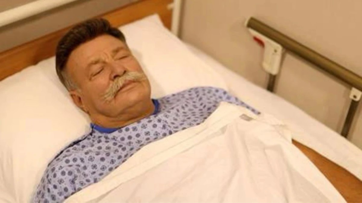 Tanınmış aktyorun səhhəti ilə bağlı rəsmi AÇIQLAMA