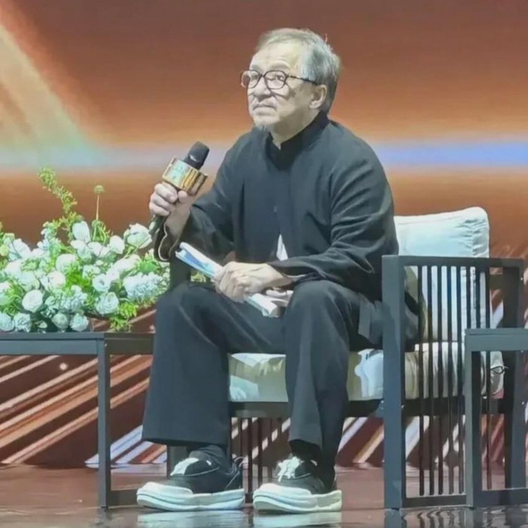 Ceki  Çanın fotosu diqqət çəkdi 