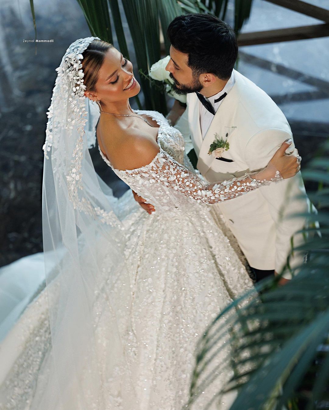 Xalq artisti qızına toy edir - VİDEO (FOTOLAR)