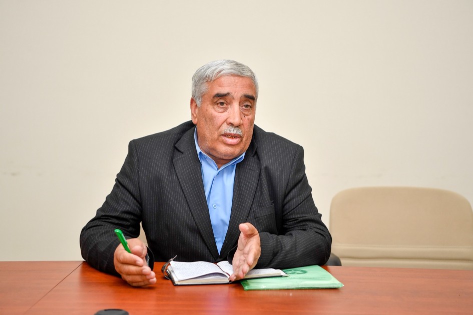 Məcnun Məmmədov Ağstafada vətəndaşları qəbul edib - FOTOLAR