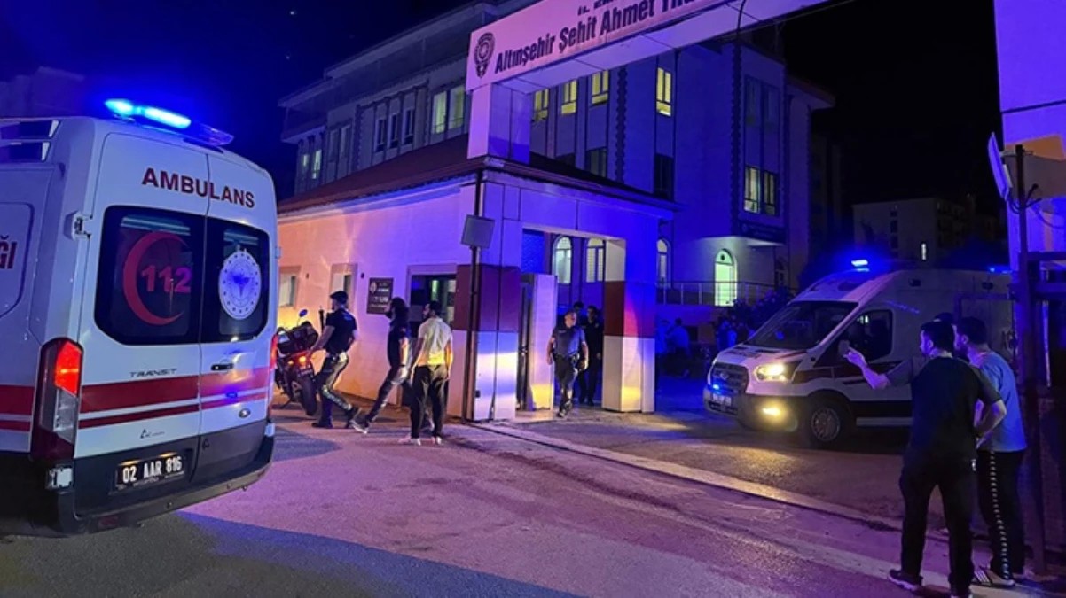 Türkiyədə polis iki həmkarını öldürdü - YENİLƏNİB