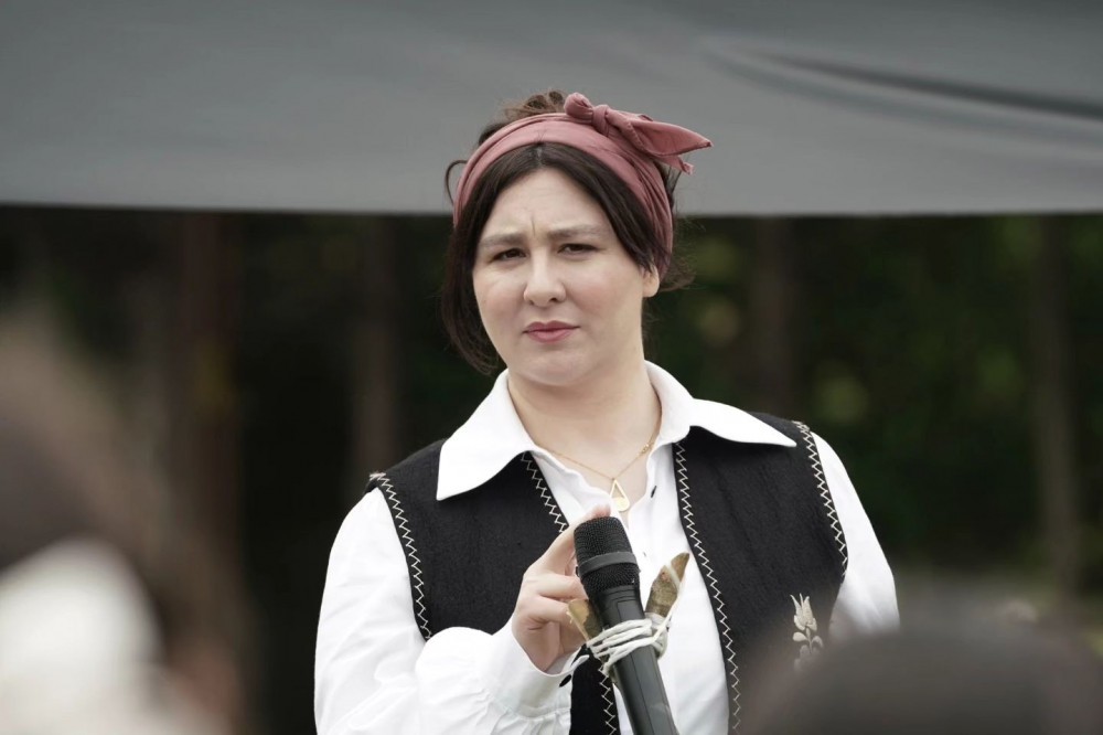 O da "Bahar"a gəldi - FOTO