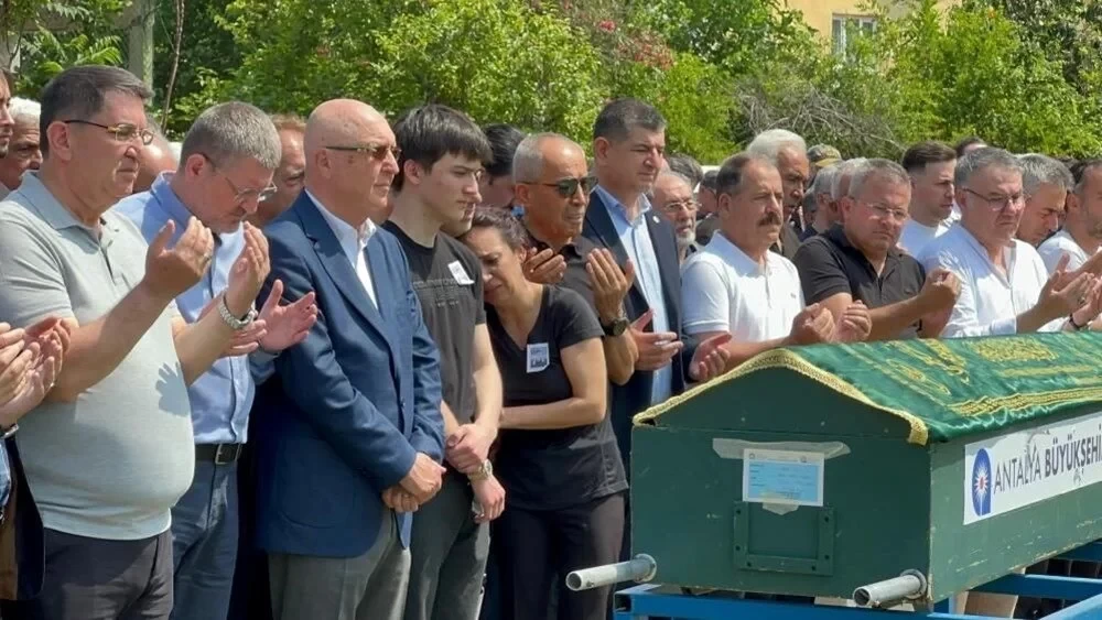 Almaniyada oxumaq üçün keçirilən onlayn müsahibə zamanı ÖLDÜ