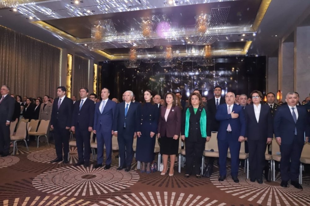 MEDİA-nın təşkilatçılığı ilə keçirilən forumun açılış mərasimi olub - FOTOLAR