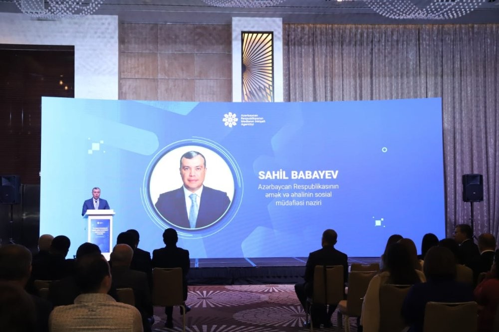 MEDİA-nın təşkilatçılığı ilə keçirilən forumun açılış mərasimi olub - FOTOLAR