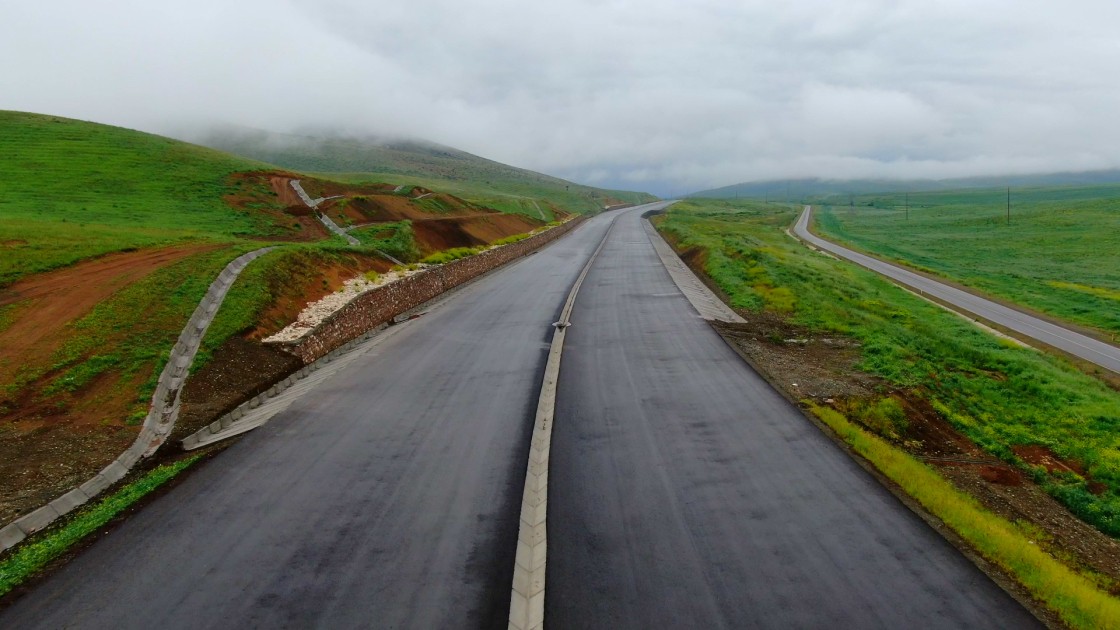 İlham Əliyev Əhmədbəyli-Füzuli-Şuşa yolundakı birinci tunelin açılışında - FOTOLAR (YENİLƏNİB)