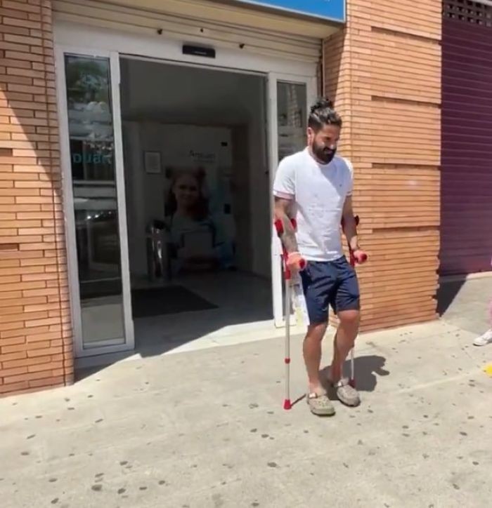 İskonun ayağı sındı - FOTO