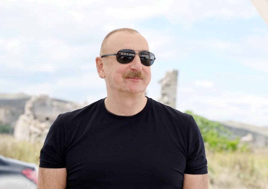 İlham Əliyev Cəbrayılın 4 kəndinin təməlini qoydu - FOTOLAR (YENİLƏNİB)