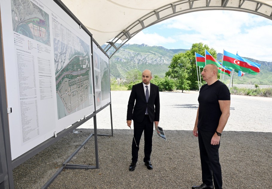 İlham Əliyev Zəngilanın Mincivan qəsəbəsinin təməlini qoydu - FOTO