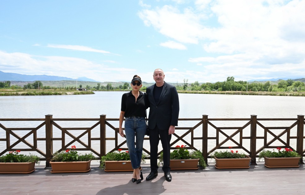 Prezident və birinci xanım “Ağalı” hotelinin açılışında - FOTOLAR