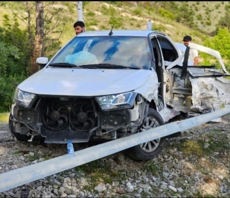 Şəkidə qəza - 4 nəfər xəsarət aldı (FOTO)