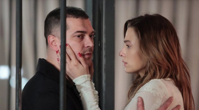 "Gaddar" final edir - FOTO