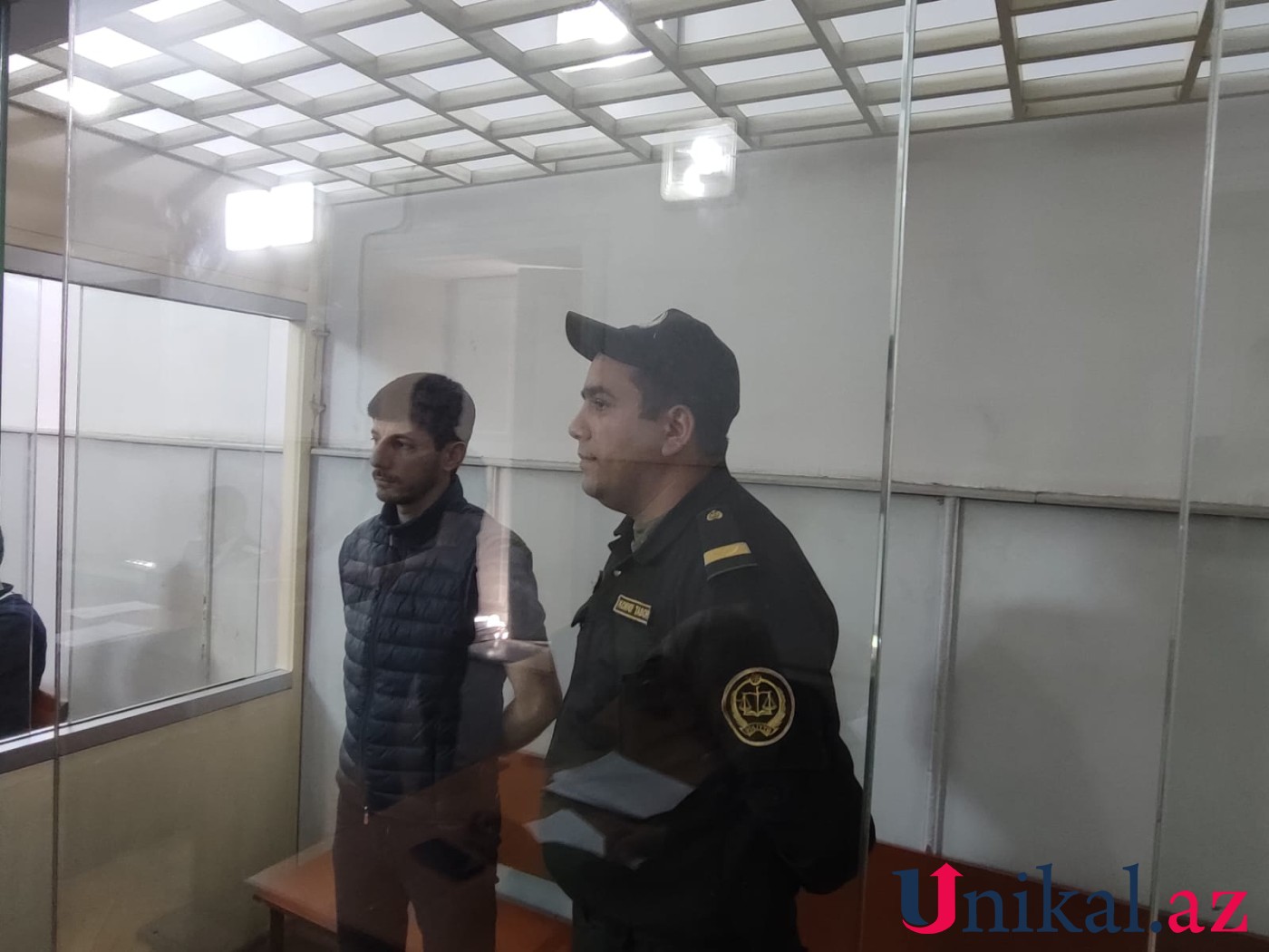 "Lift quraşdırmaq üçün 90 min avro və 4 min dollar verdim" - Zərərçəkmiş Hacı Salayevin məhkəməsi (FOTOLAR)