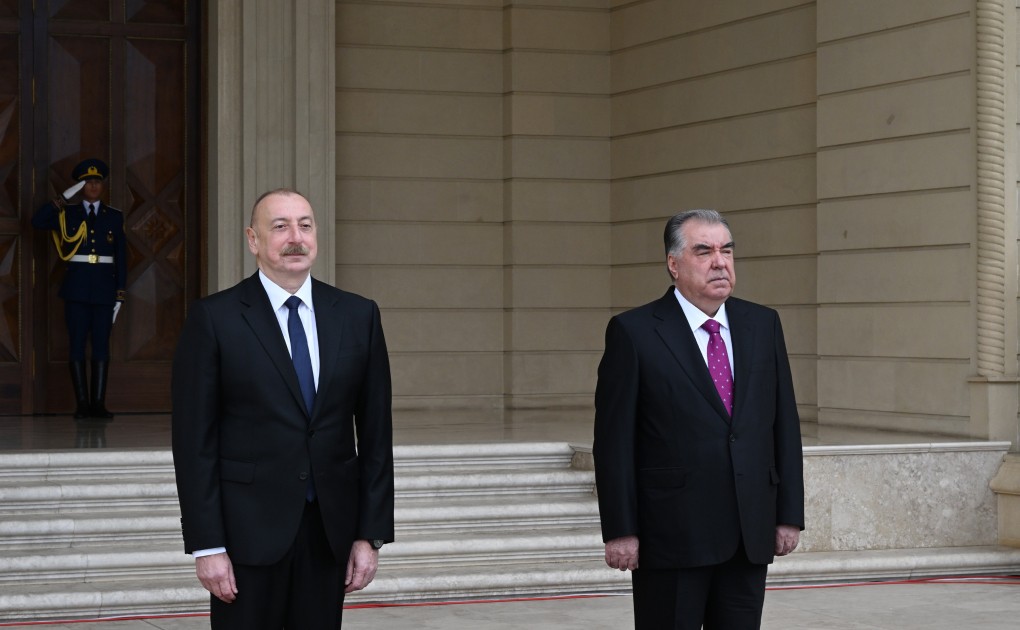 Tacikistan Prezidentinin rəsmi qarşılanma mərasimi oldu - FOTOLAR