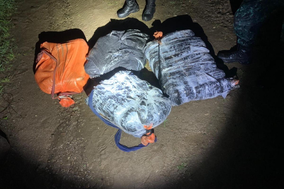 Külli miqdarda narkotikin Azərbaycana keçirilməsinin qarşısı alındı - FOTOLAR