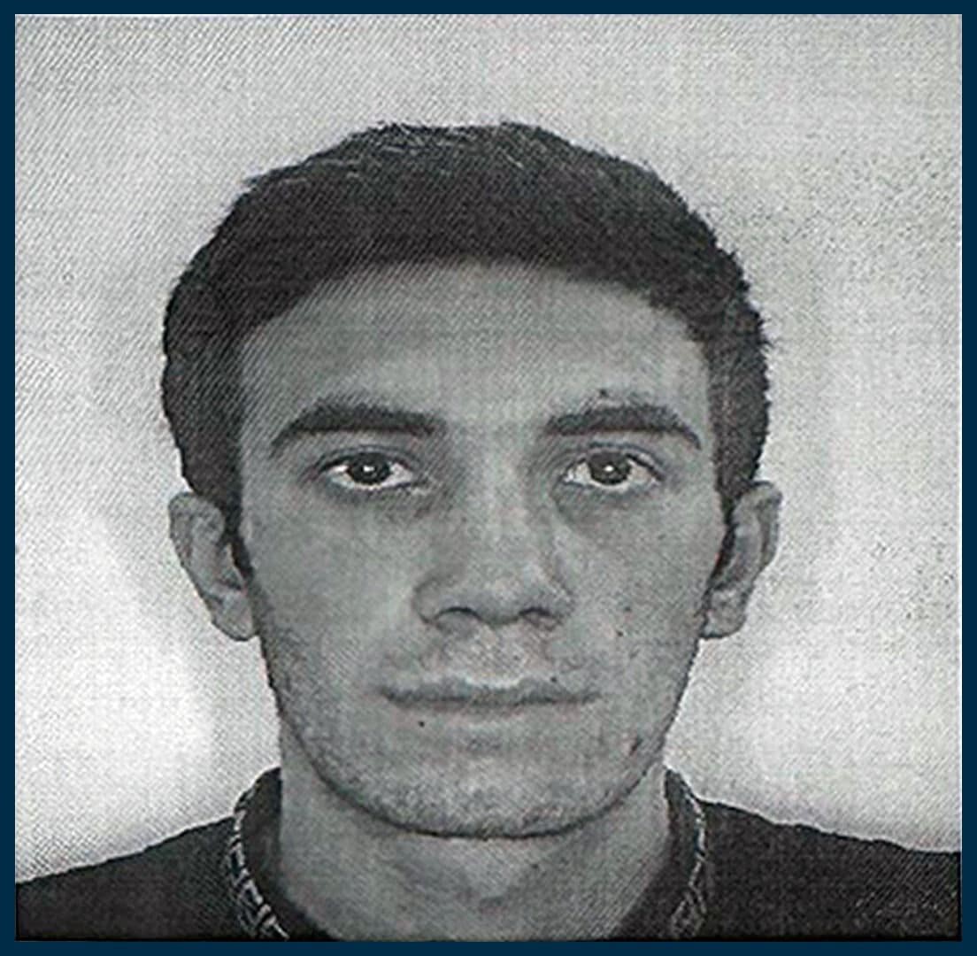 Vətəndaşların bank kartından pul oğurlayan şəxs saxlanıldı - FOTO