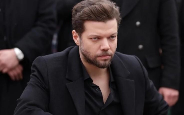 "Hudutsuz sevda"da iki ayrılıq - FOTOLAR