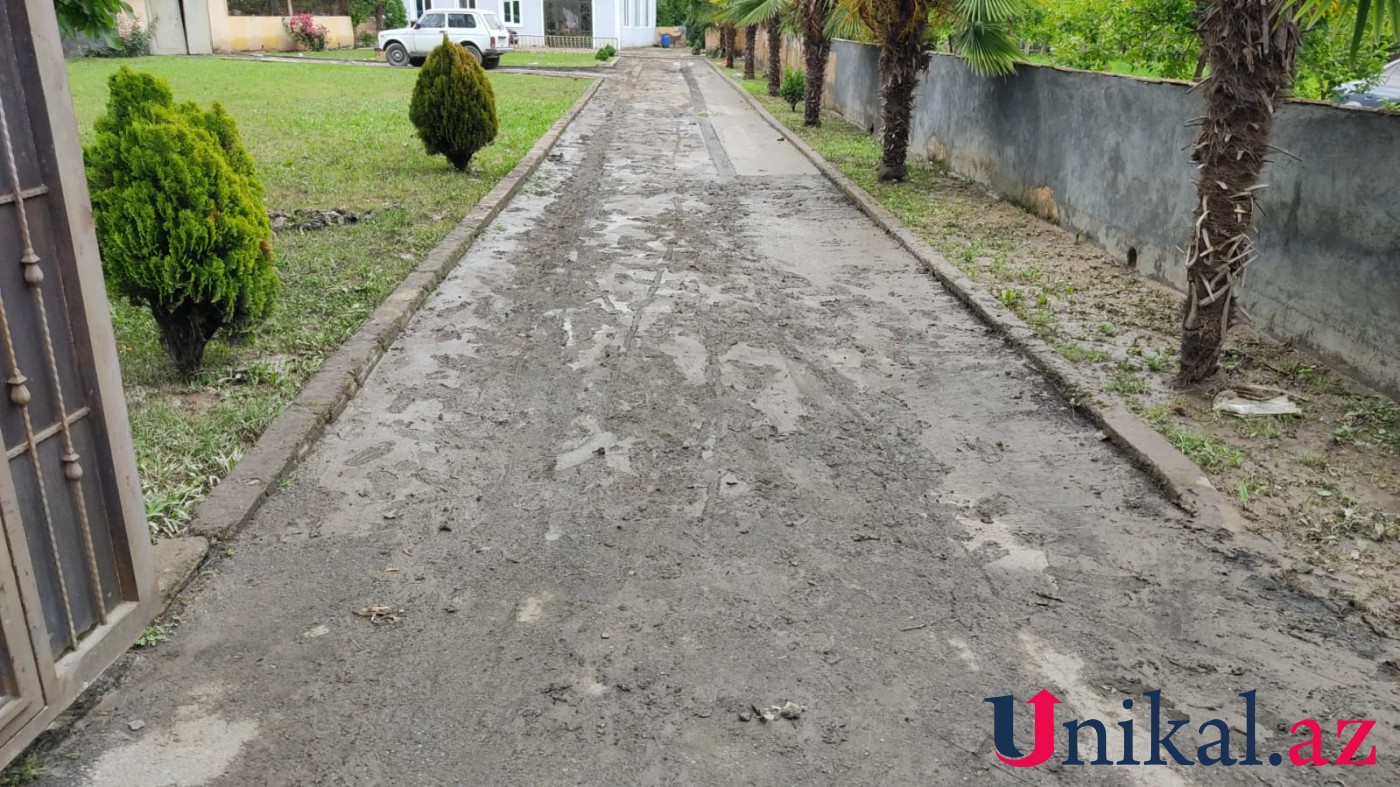 Sel suları fəsadlara səbəb oldu - FOTOLAR