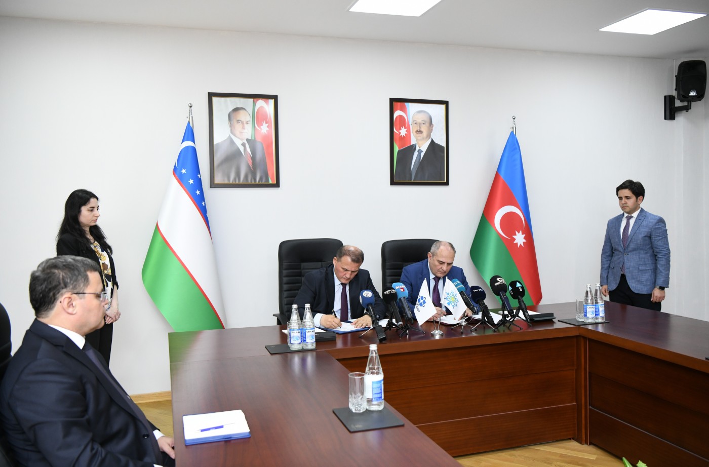 YAP ilə Özbəkistanın hakim partiyası arasında Əməkdaşlıq Memorandumu imzalandı - FOTOLAR