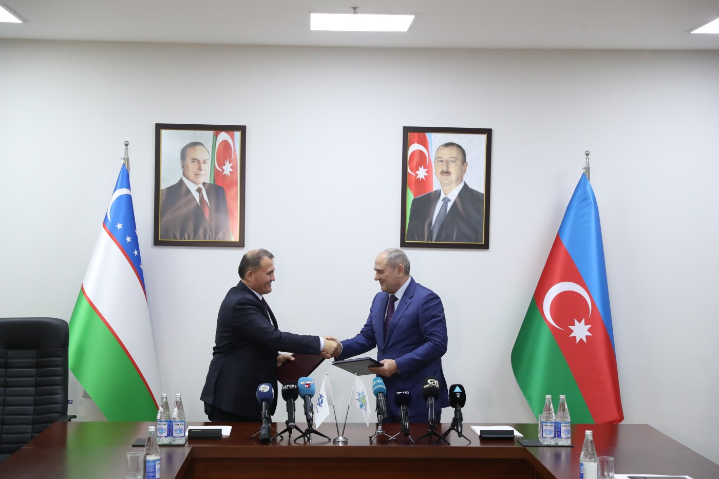 YAP ilə Özbəkistanın hakim partiyası arasında Əməkdaşlıq Memorandumu imzalandı - FOTOLAR