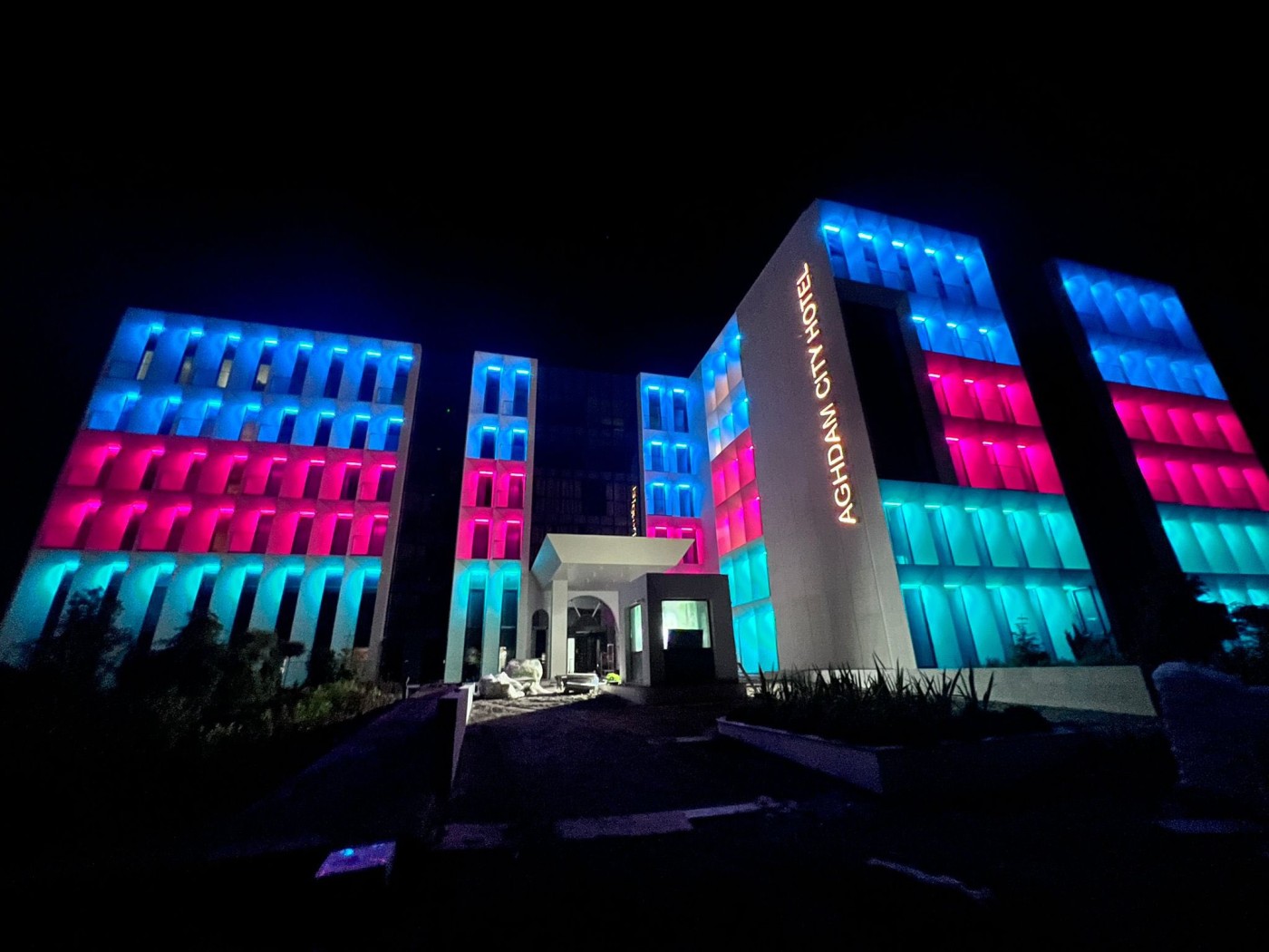 "Ağdamımız şanlı bayrağımızın rənglərinə boyanıb!" - Prezidentin xüsusi nümayəndəsi