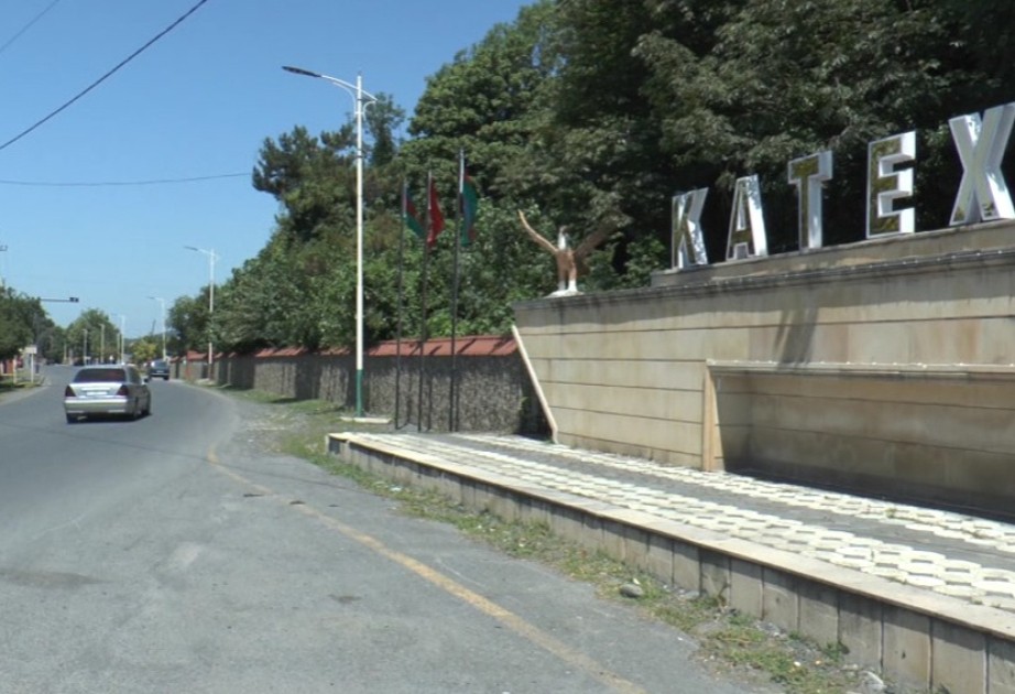 Balakəndə Türkiyə vətəndaşının idarə etdiyi "TIR" maşınla toqquşdu - Ölən var (FOTOLAR)