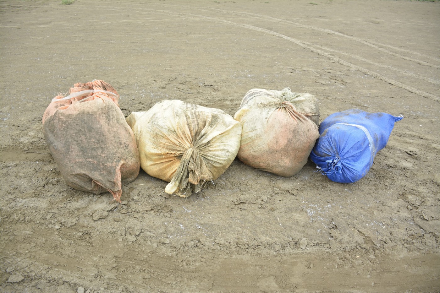 Xəzər dənizi vasitəsilə Azərbaycana külli miqdarda narkotik keçirmək istədilər - FOTOLAR
