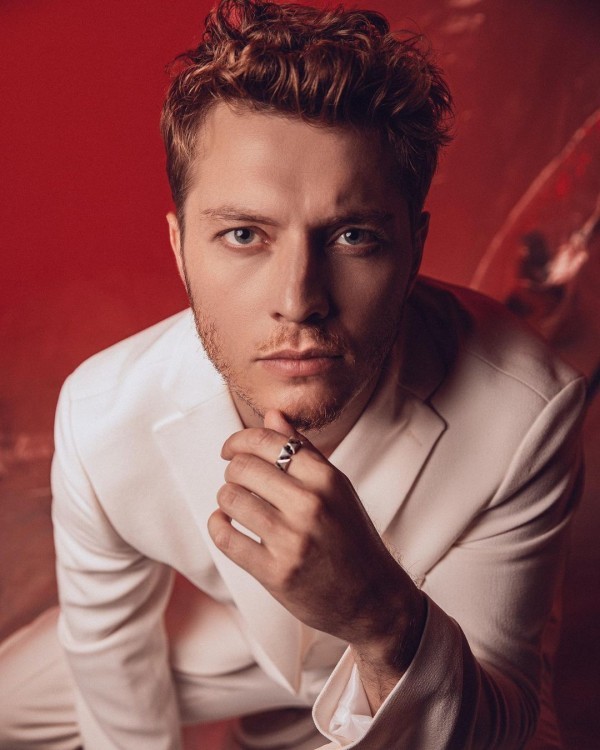 "Ateş kuşları"nın aktyoru yeni serialda - FOTO