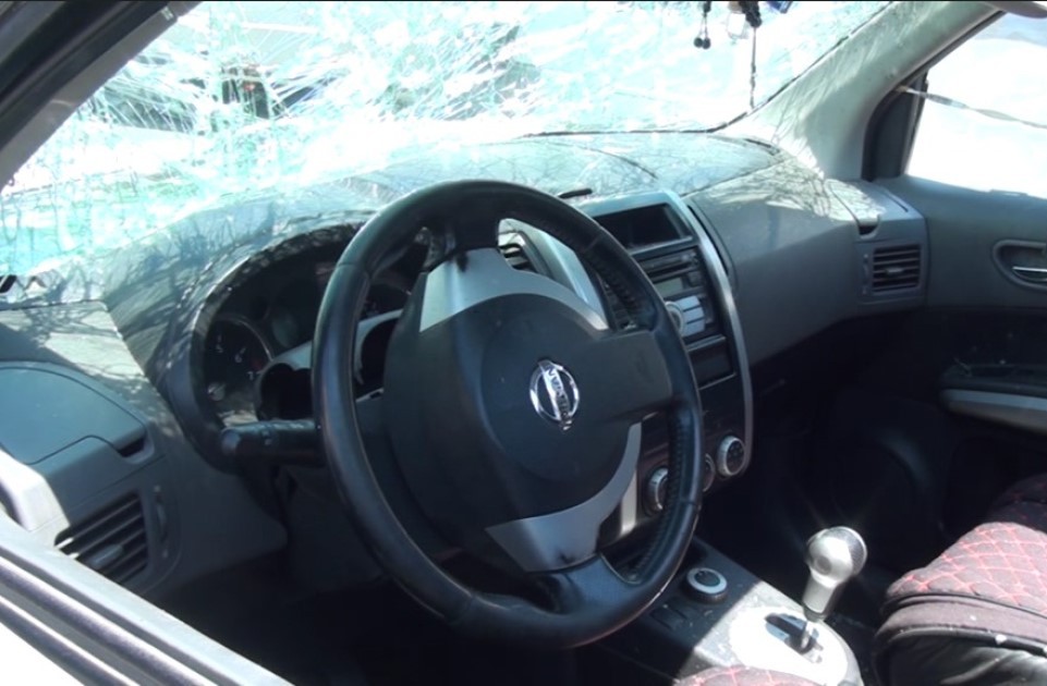 Zaqatalada maşın aşdı - Xəsarət alanlar var (FOTOLAR)