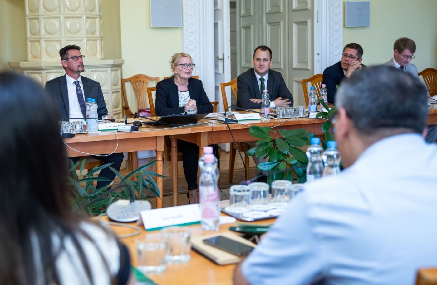 Məcnun Məmmədov Macarıstanın aqrar sahədə fəaliyyət göstərən müəssisələrində - FOTOLAR