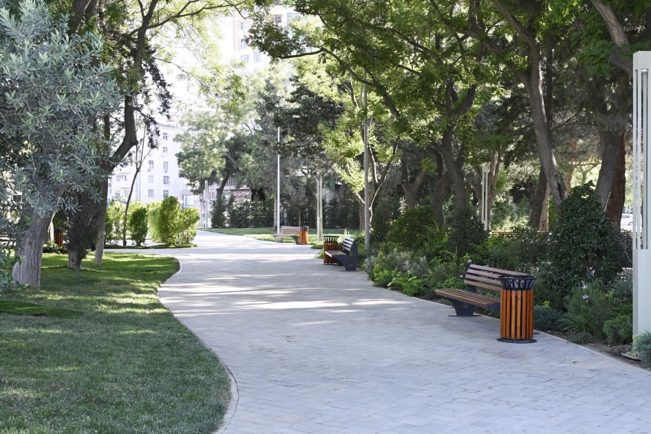 İlham Əliyev Nərimanov parkının açılışında - FOTOLAR (YENİLƏNİB)