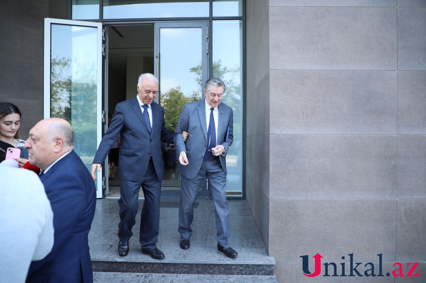 YAP-ın İdarə Heyətinin iclası bitdi - YENİLƏNİB (FOTOLAR)