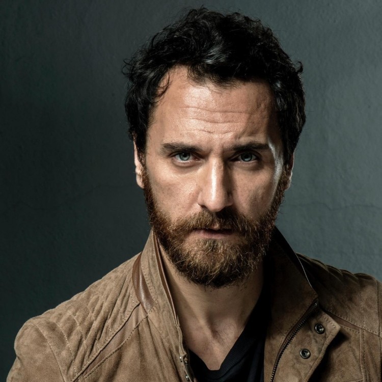 "Yalı çapkını"nın aktyoru "Kızılcık şerbeti"ndə - FOTO