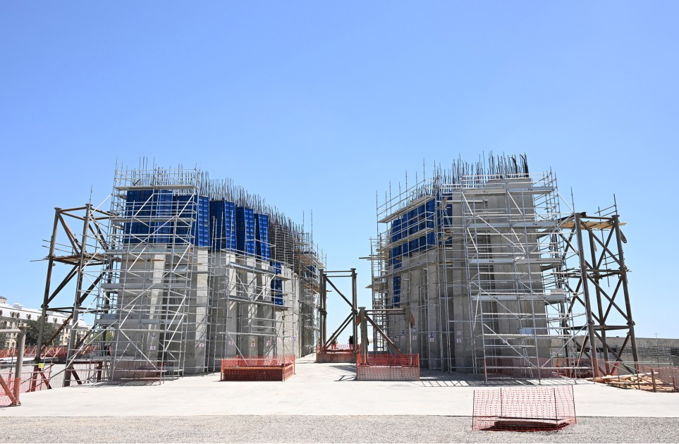 Prezident Zəfər parkında - FOTOLAR