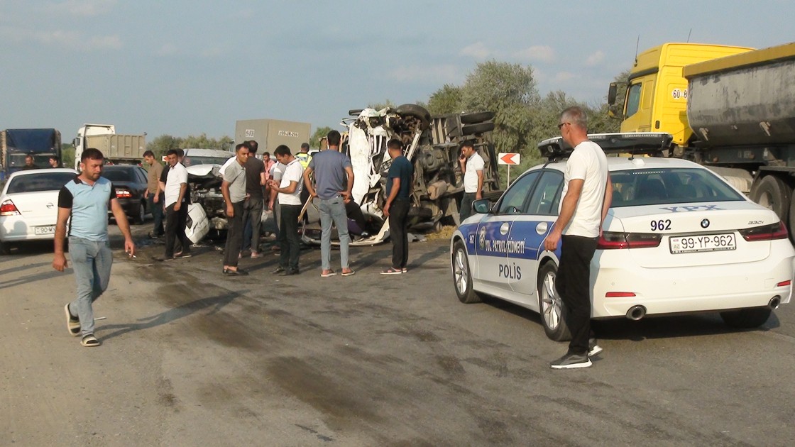 İmişlidə qəza oldu, yaralananlar var - YENİLƏNİB (VİDEO)