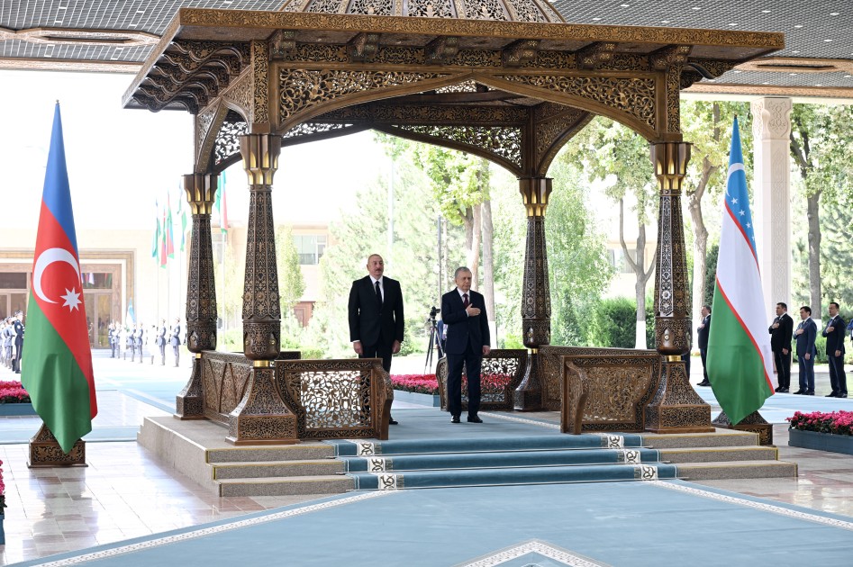 İlham Əliyevin Daşkənddə rəsmi qarşılanma mərasimi keçirildi - VİDEO