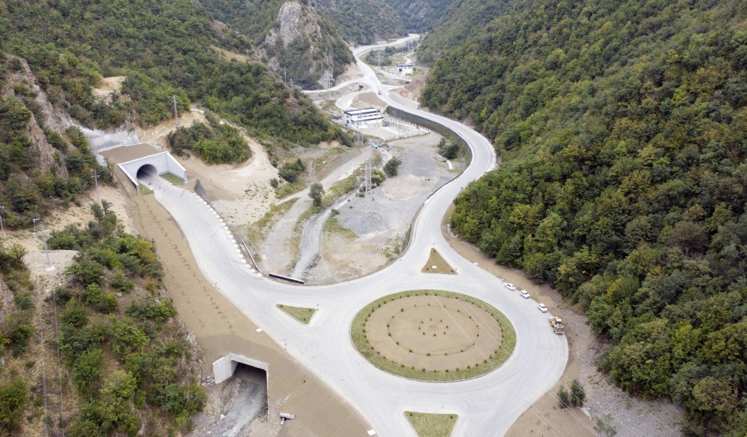 Prezident Toğanalı-Kəlbəcər-İstisu yolunda və tuneldə görülən işlərlə tanış oldu - FOTOLAR (YENİLƏNİB)