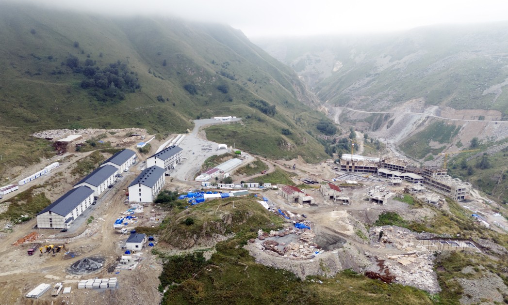 Prezident “İstisu” Kompleksində aparılan işlərlə tanış oldu - YENİLƏNİB (FOTOLAR)