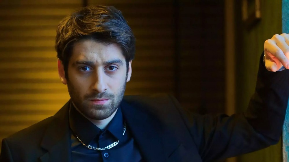 "Üç kuruş"un aktyoru yeni serialda - FOTO