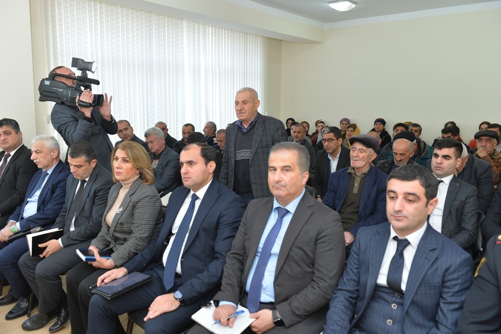 İcra başçısı Taleh Qaraşov səyyar qəbul keçirdi - FOTOLAR