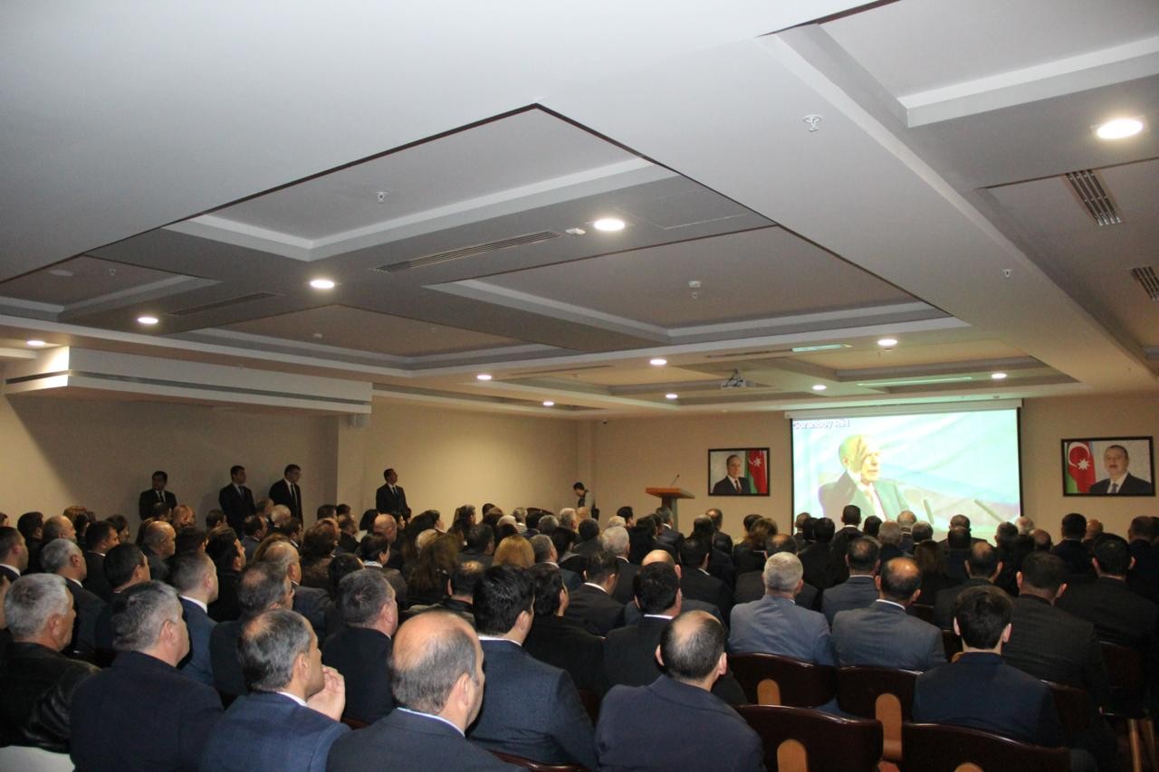 Goranboyda Heydər Əliyevin anım günü ilə bağlı konfrans keçirildi - FOTOLAR
