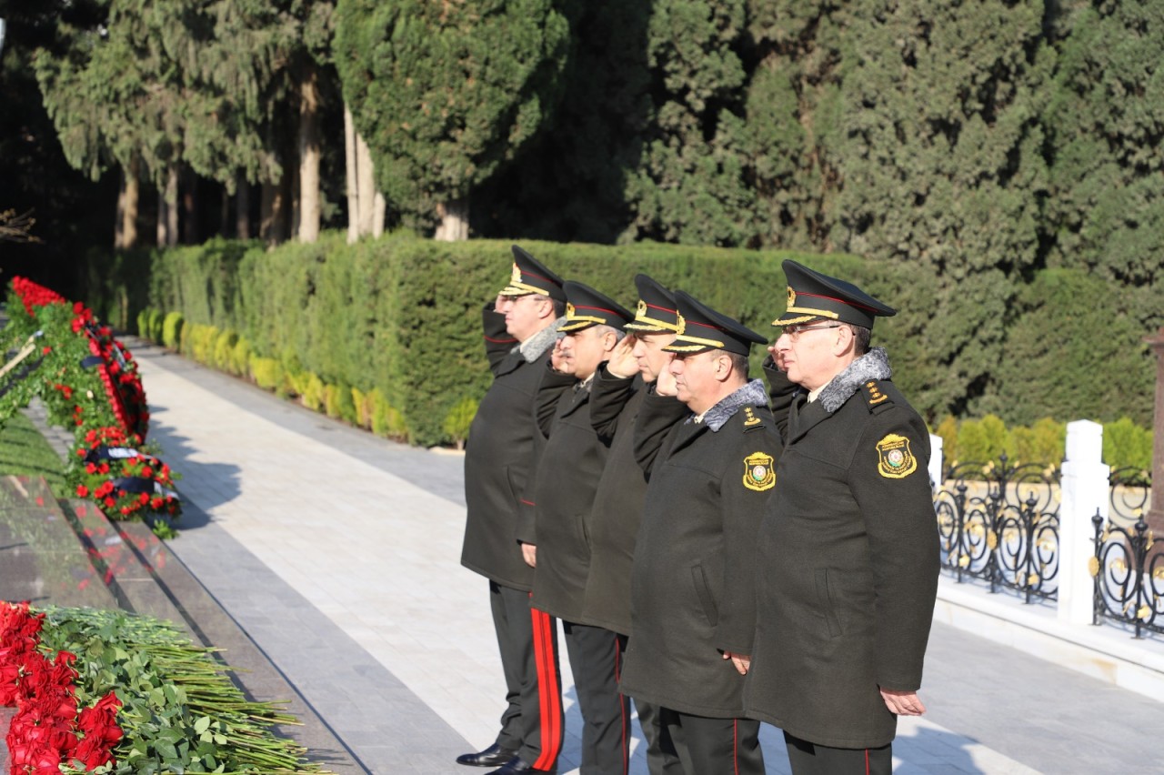 Dövlət Xidməti Heydər Əliyevin əziz xatirəsini yad etdi - FOTOLAR