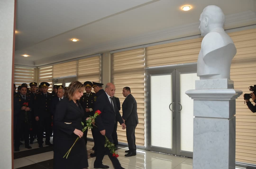 Ümummilli Lider Heydər Əliyevin anım günü keçirildi - FOTOLAR