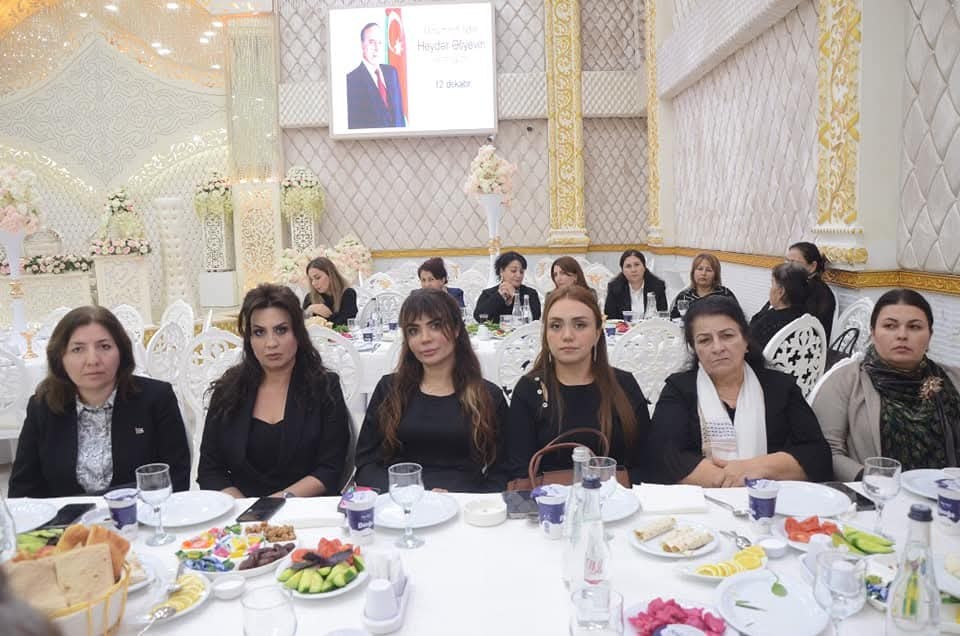 Ümummilli Lider Heydər Əliyevin anım günü keçirildi - FOTOLAR