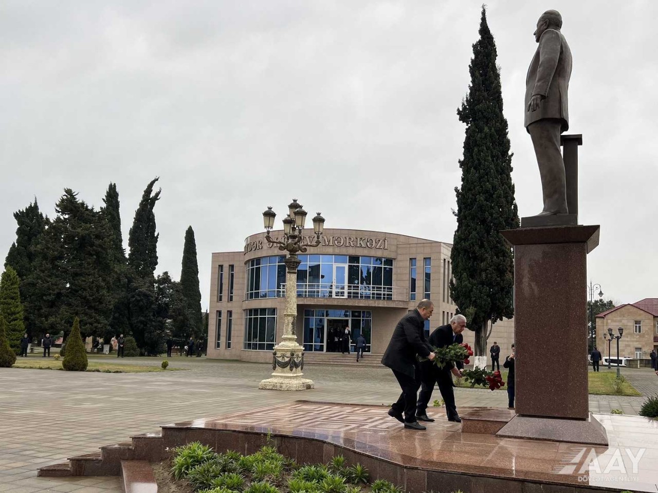 AAYDA sədri Saleh Məmmədov Astarada vətəndaşları qəbul edib - FOTOLAR