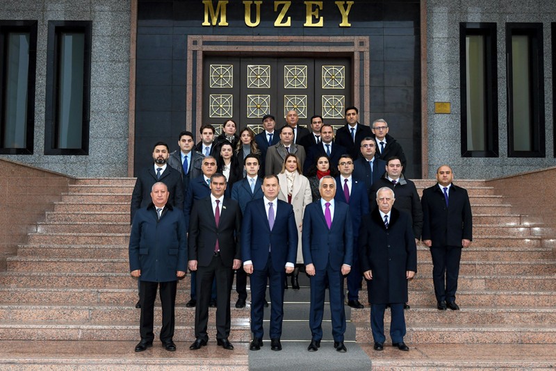 Naxçıvanda “Heydər Əliyev və Azərbaycan həmkarlar ittifaqları” mövzusunda konfrans keçirilib - FOTOLAR