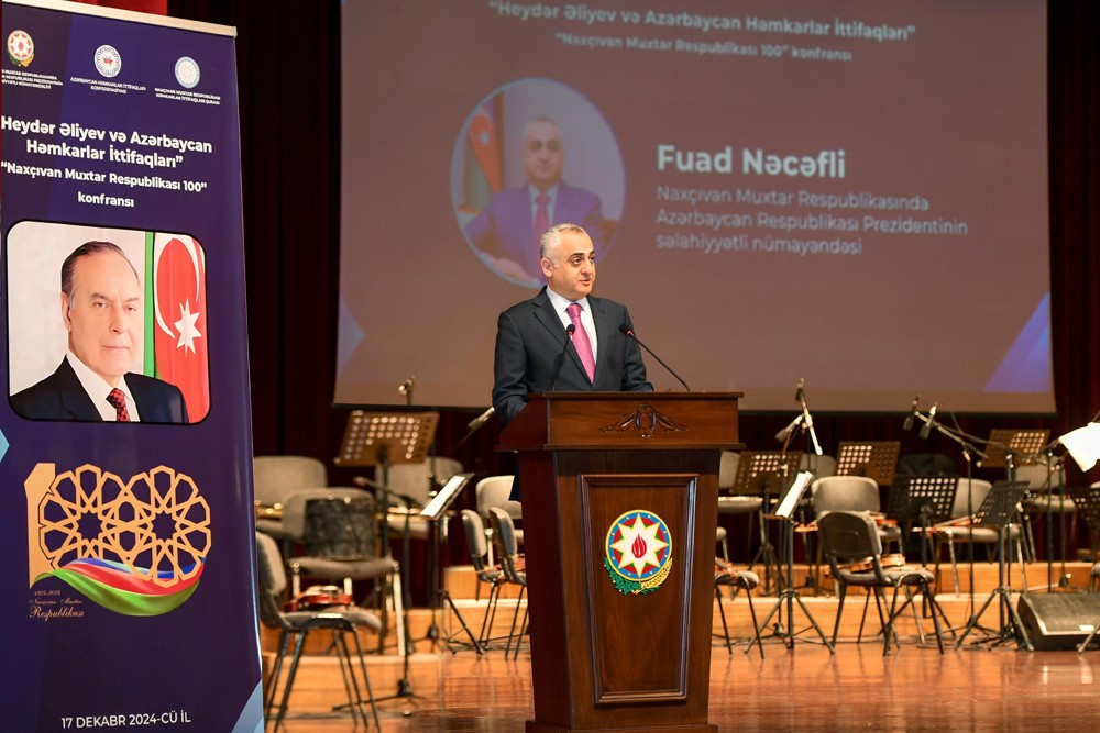 Naxçıvanda “Heydər Əliyev və Azərbaycan həmkarlar ittifaqları” mövzusunda konfrans keçirilib - FOTOLAR