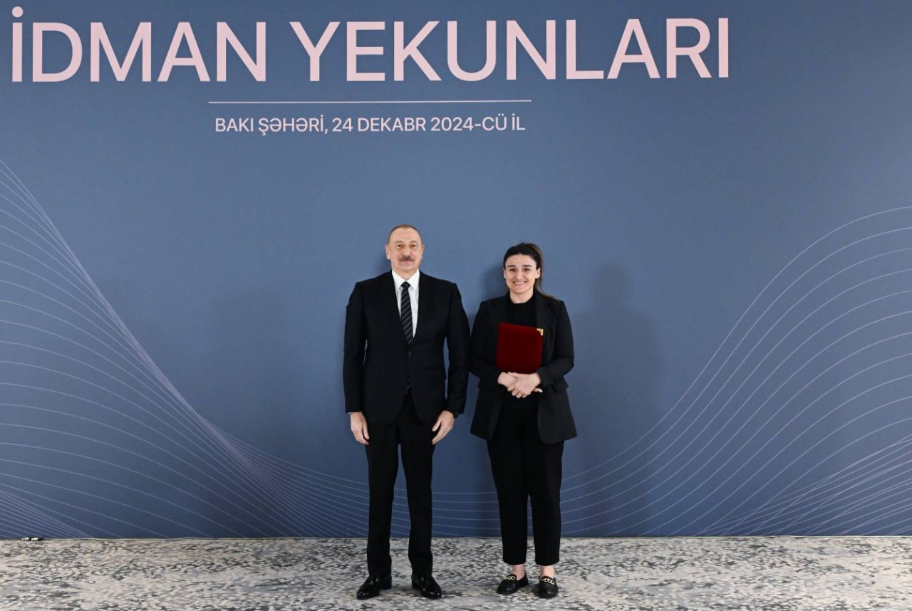 Prezident onlara ev verdi - FOTOLAR (VİDEO)