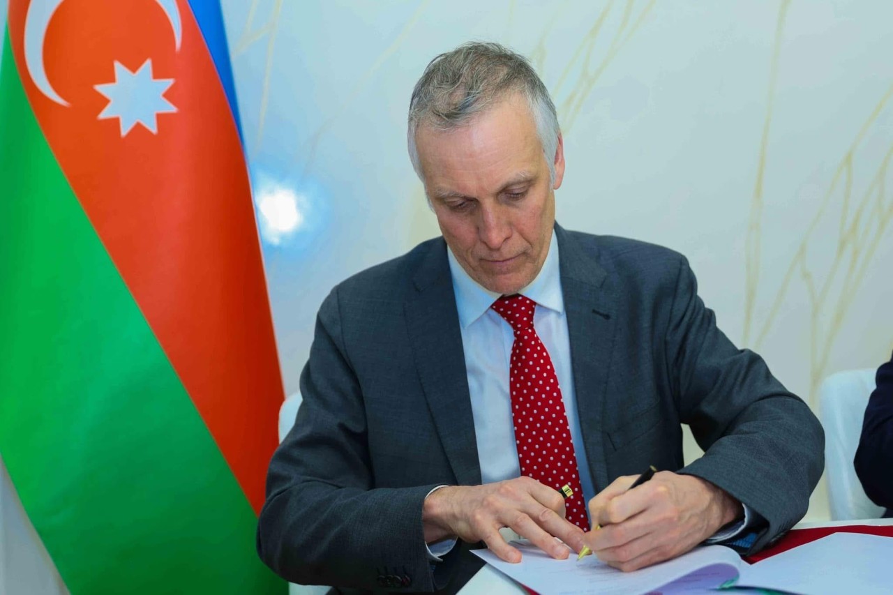UNEC ilə De Montfort Universiteti arasında memorandum imzalanıb - FOTOLAR